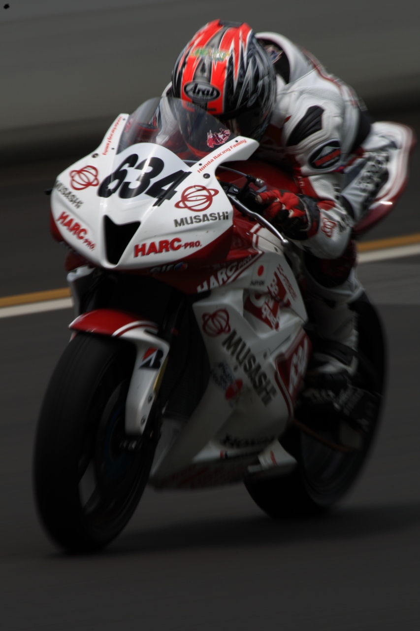 2011 MFJ全日本ロードレース選手権シリーズ 第3戦　スーパーバイクレース in もてぎ　その2_c0169153_12102129.jpg