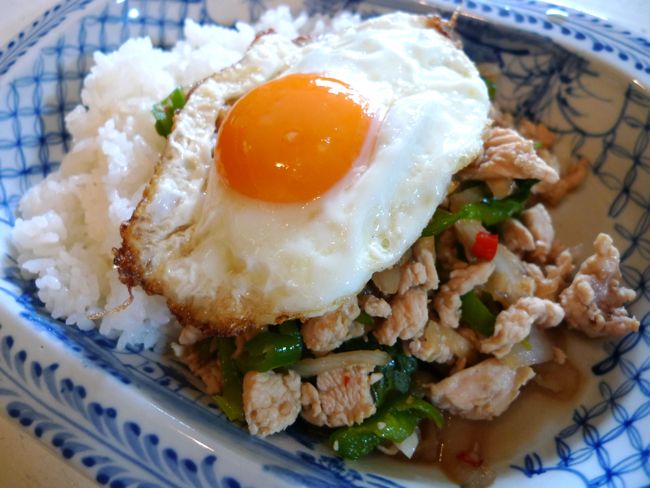 汗とともに食べるのがいい_f0170995_17562586.jpg