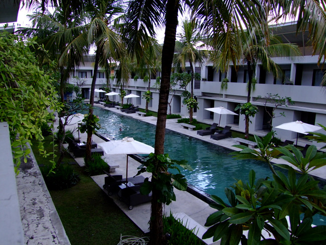 「バリ島2011　クタにあるホテル、ジ・オアシス・クタ」_a0000029_154753.jpg