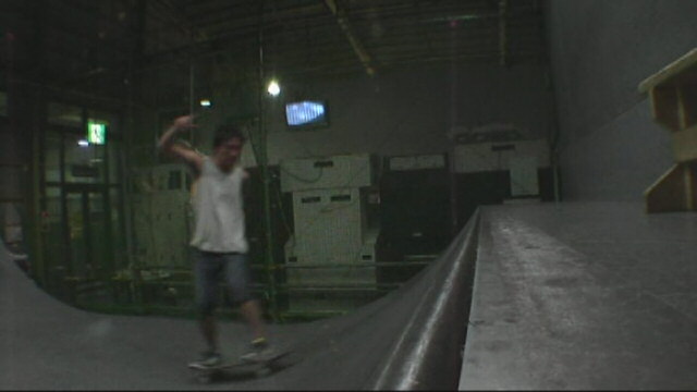 SKATE　HOW TO　　新井シークエンス！_a0126147_1985913.jpg