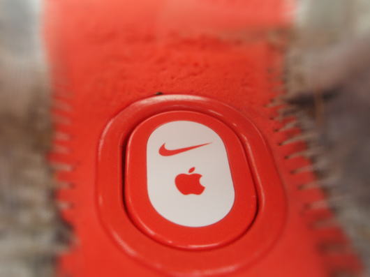 Nike + iPod Sensor を購入しました_b0055202_20573863.jpg