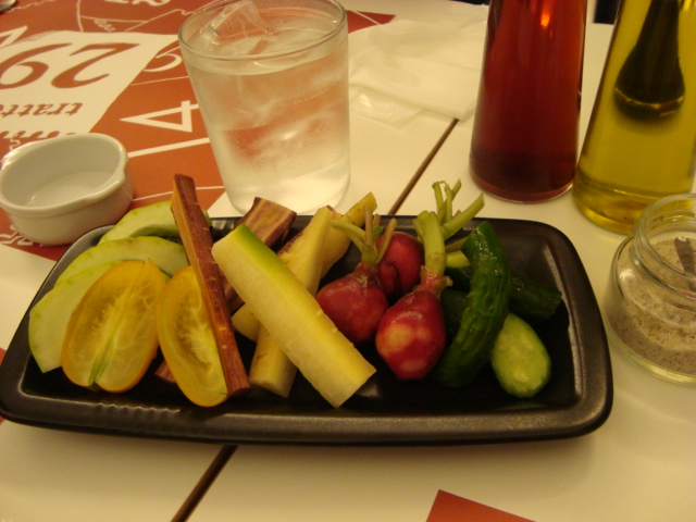 西荻窪「trattoria 29 ~夏の肉祭り~」へ行く。_f0232060_2231136.jpg