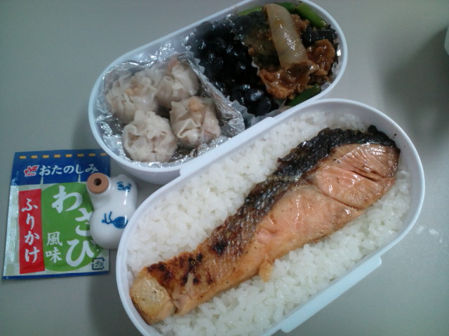 夜勤弁当Vol.3_b0042308_2383095.jpg
