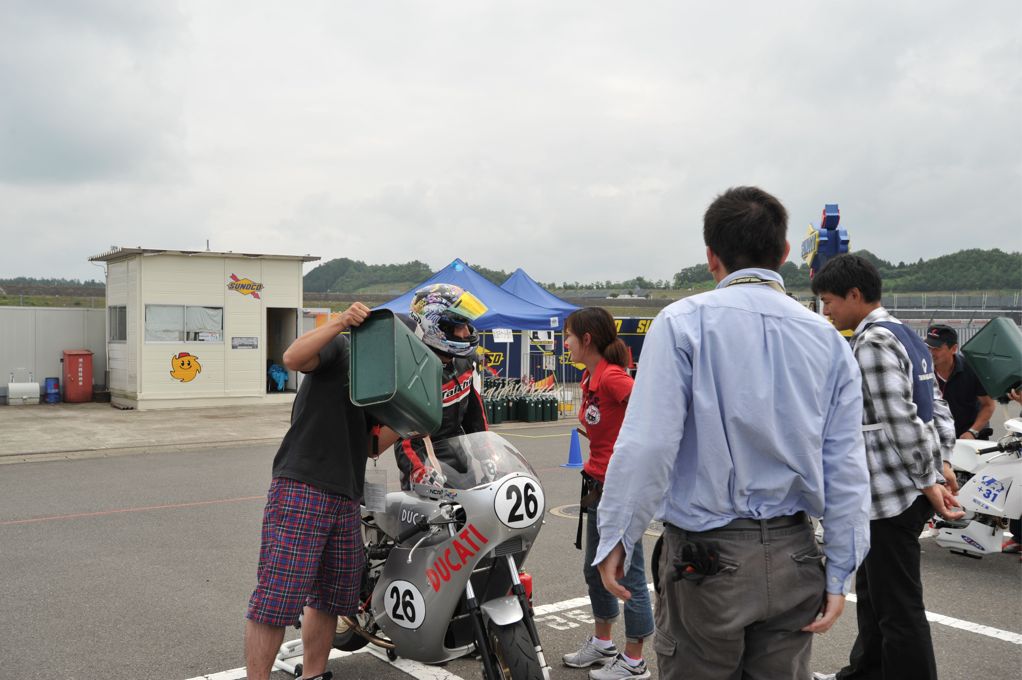 20110731DE耐参戦 チーム海宴隊_a0051924_2034236.jpg