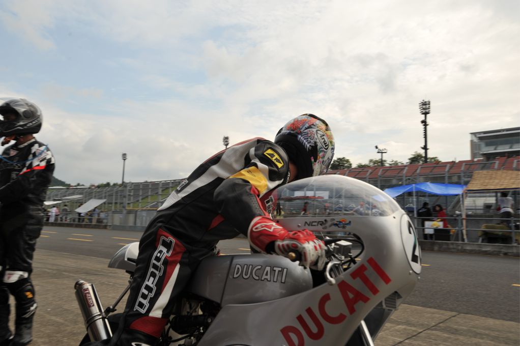 20110731DE耐参戦 チーム海宴隊_a0051924_2185855.jpg