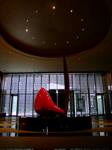 「コンラッド東京 夜景の美しい都会のラグジュアリーホテル(1)」_a0000029_22583477.jpg