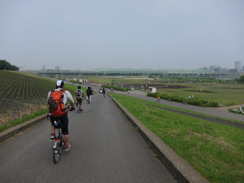 日本一のスカイツリーに圧倒。関東サイクリストの聖地・荒川自転車道へー東京パンハンターズMtg.(後編）_e0138081_11281112.jpg