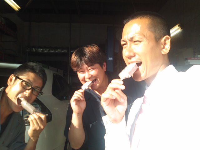 ウッチーブログ!!_b0127002_2228711.jpg