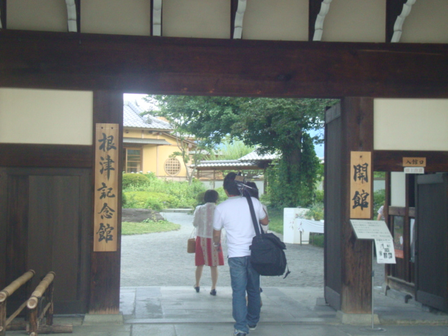 山梨市にある『鉄道王』、【根津記念館】_b0151362_23404620.jpg