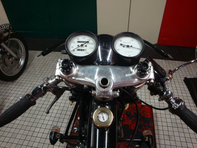 マーロンブランド?_f0205962_13253942.jpg