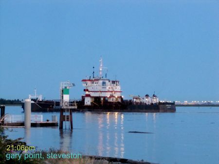 b0051109_2413731.jpg