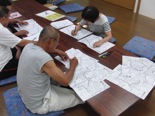 「我が家は無事!黄色いバンダナ作戦」と自主防災幹部役員会_f0141310_793747.jpg