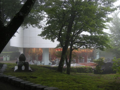 箱根彫刻の森美術館　ギャラリーカフェ_c0060927_223477.jpg