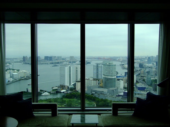 「コンラッド東京　夜景の美しい都会のラグジュアリーホテル（2）お部屋」_a0000029_1124870.jpg