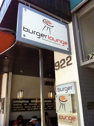 ちょっと贅沢なプレミアムバーガー☆Burger Lounge_e0119121_15433770.jpg