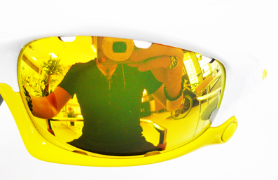 OAKLEY SPLITJACKETベンチレーションPolishedWhite入荷!_c0003493_923821.jpg