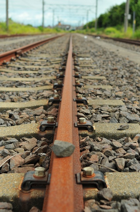 線路に石を置く The Rail And The Stone 日々是好日 Here Comes The Sun