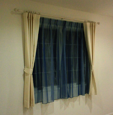 「涼」を感じるカーテン。_c0157866_221613.jpg