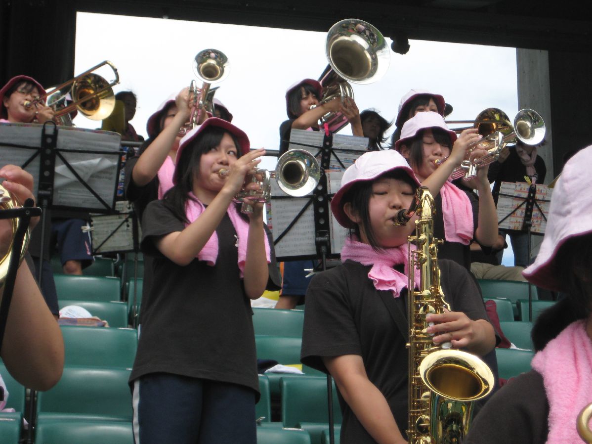 全国高校野球選手権岡山大会 応援演奏_e0234886_1623024.jpg