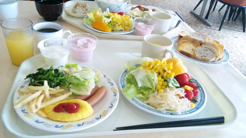 船上の朝ごはん_a0126590_13105877.jpg