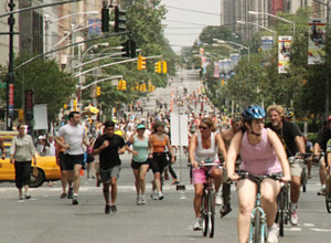 NY最長の歩行者天国イベント、Summer Streets 2011_b0007805_5464027.jpg