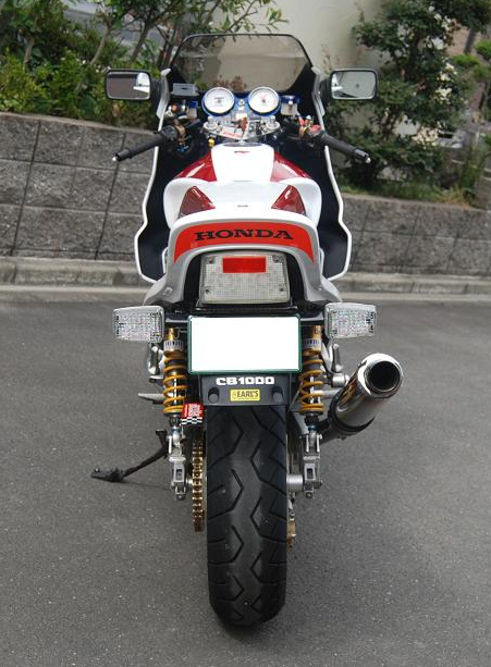 HONDA CB1000 究極のカスタム！ : PAINTWORKMAGIC （✉︎ paintworkmagic@yahoo.co.jp）