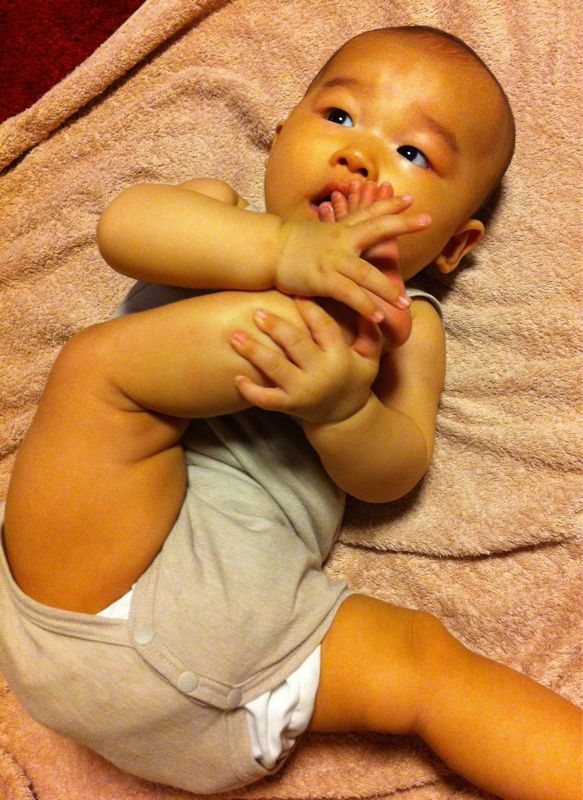 足指しゃぶり まえ坊のパンくず