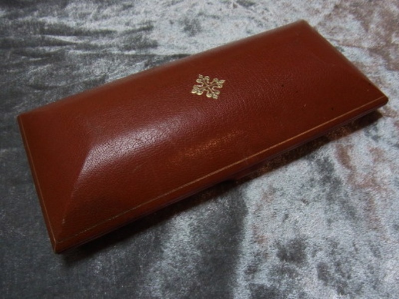 Vintage Genuine Case._c0128818_18161369.jpg