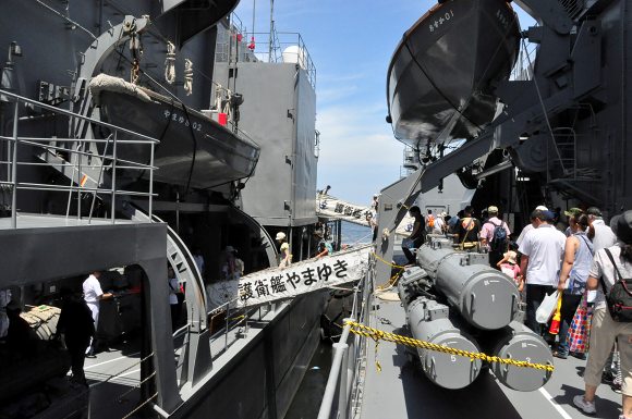 ヨコスカサマーフェスタ2011_e0158925_122951.jpg