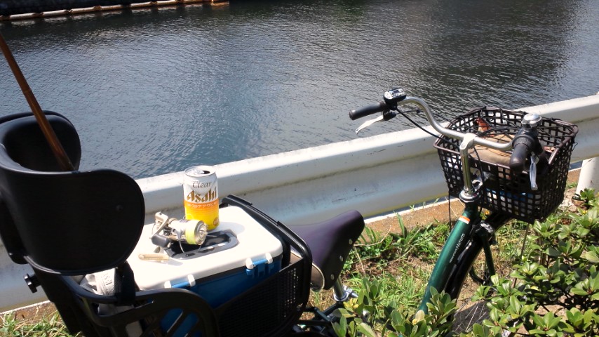 大東京湾の小さな湾 根岸湾へと注ぐ小さな川 堀割川 ジパングの流れ 大東京湾の小さな湾 根岸湾へと注ぐ小さな川 堀割川 ジパングの流れ