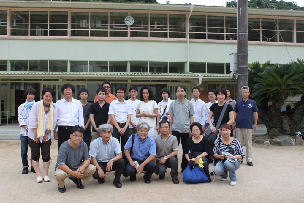 2011 日土小学校　夏の建築学校_e0203309_23231234.jpg