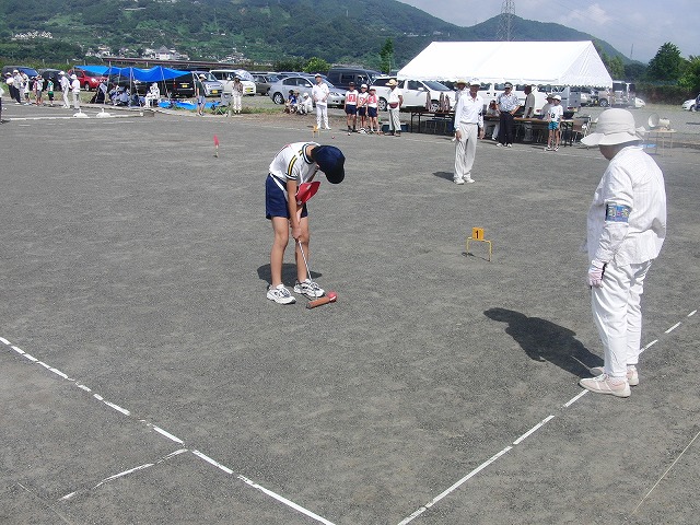 「目指せ！なでしこジャパン」　暑い中でのジュニアゲートボール大会_f0141310_7142124.jpg