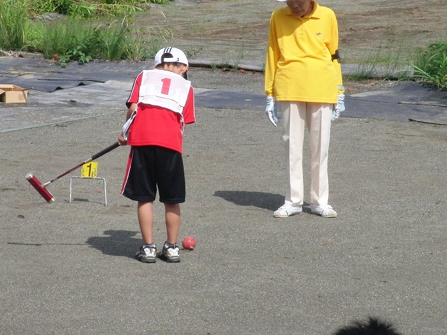 「目指せ！なでしこジャパン」　暑い中でのジュニアゲートボール大会_f0141310_7143424.jpg