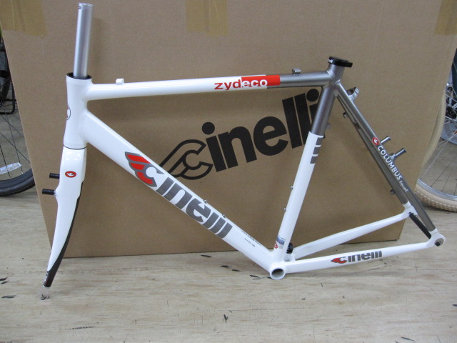 Cinelli チネリ シクロクロスフレーム入荷_e0188759_10264842.jpg