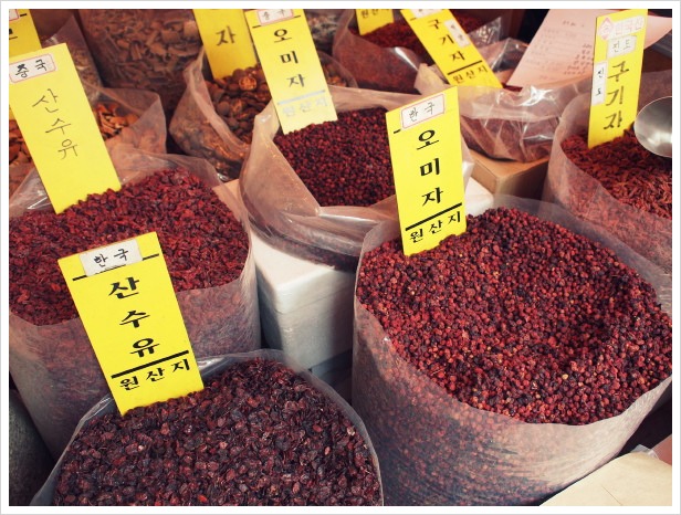 ソウル「京東市場散策＆嬉しい再会」+自家製五味子茶～☆ : たびねこ