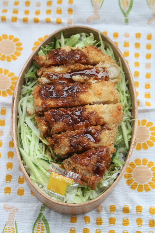 まいにちのお弁当_f0082141_22264381.jpg
