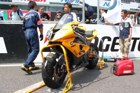 Team Tras・BMW S1000RR_c0084643_1518967.jpg