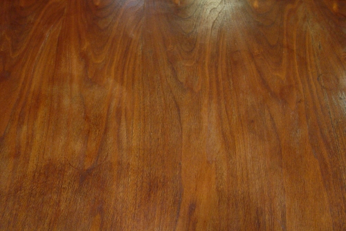 木目のきれいなテーブルと本革キャスターチェア　入荷！_a0096367_2156478.jpg