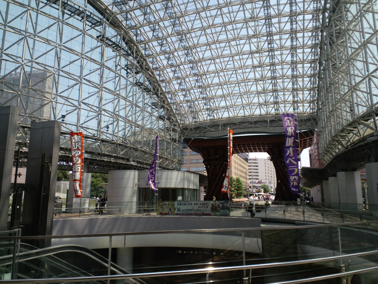 JR金沢駅_d0136506_2221563.jpg