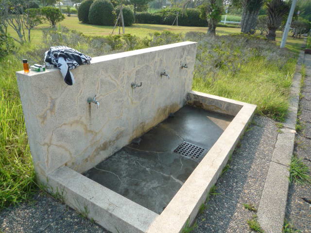 海は広いな寂しいな。_f0180307_14451922.jpg