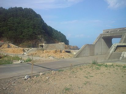 夏の帰省２０１１～２日目（被災地の光景）_a0096557_20462113.jpg