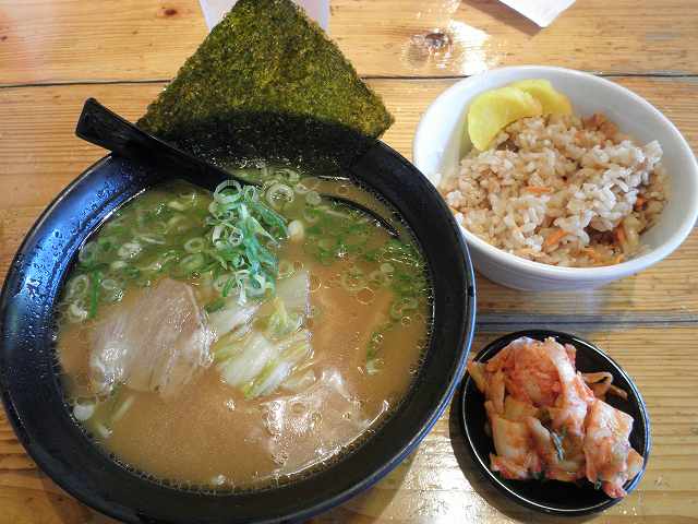 ラーメン むさし 森ノ宮店_c0118393_8185953.jpg