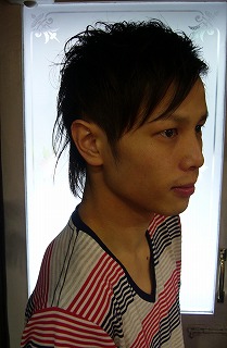 スパイキーなメンズカット_a0123703_18143398.jpg