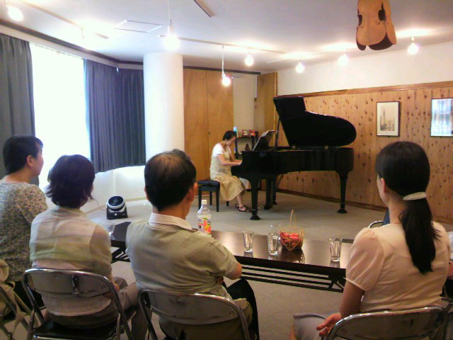 f0024708_14502560.jpg