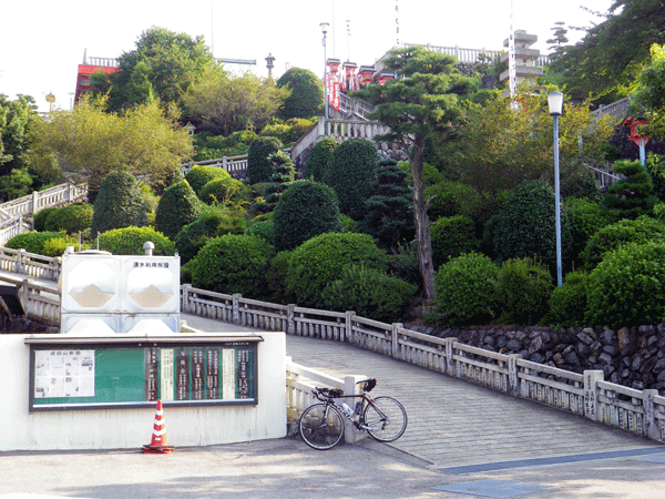 b0000209_2122497.gif