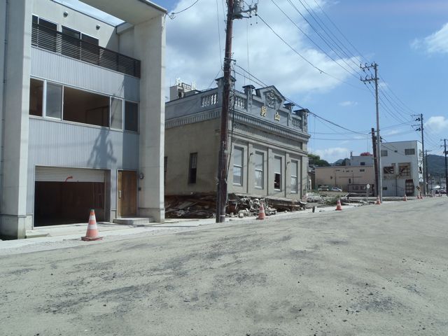 f0057760_1144753.jpg