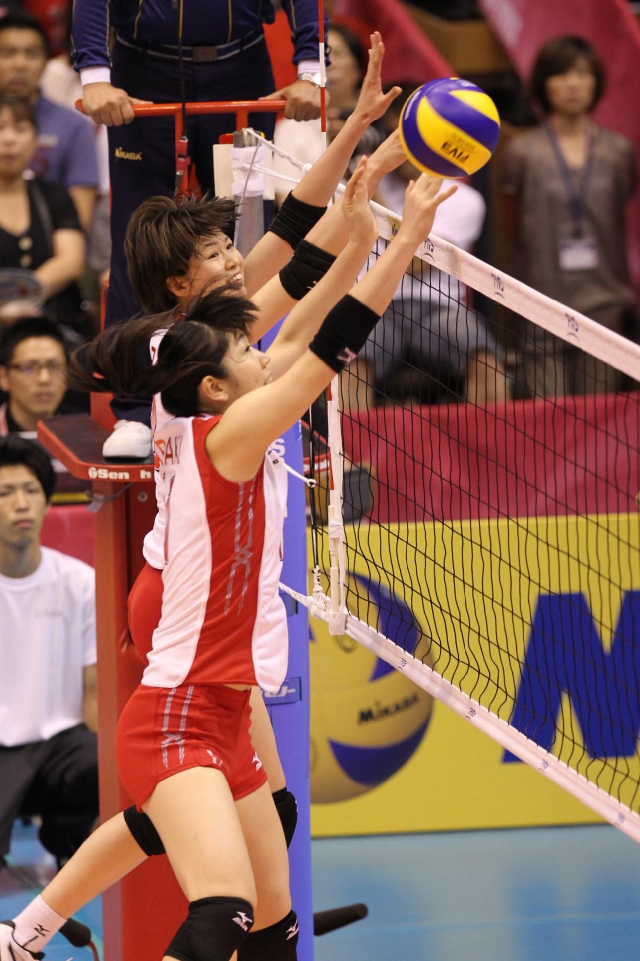 ＦＩＶＢワールドグランプリ２０１１　小牧ラウンド_b0220077_154733.jpg