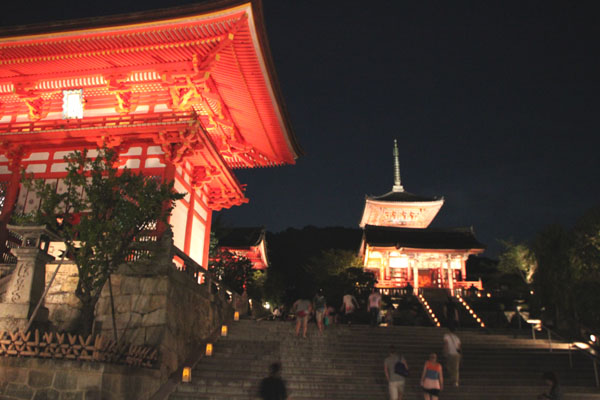 清水寺 千日詣り _e0048413_12504714.jpg