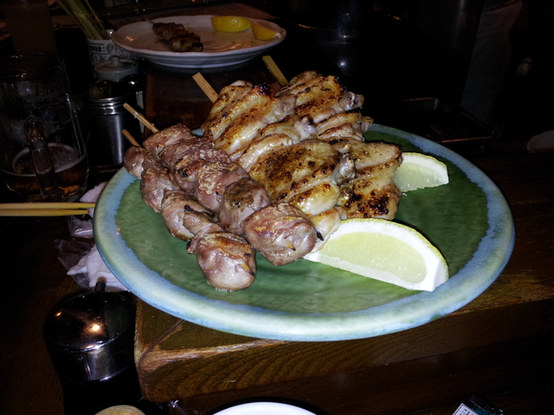 並んでも食べたい焼き鳥_e0173239_2313496.jpg