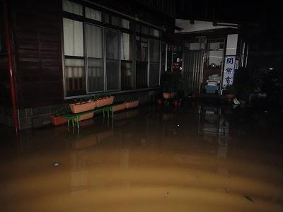 ７．３０水害（新潟・福島豪雨）_b0092684_16171994.jpg